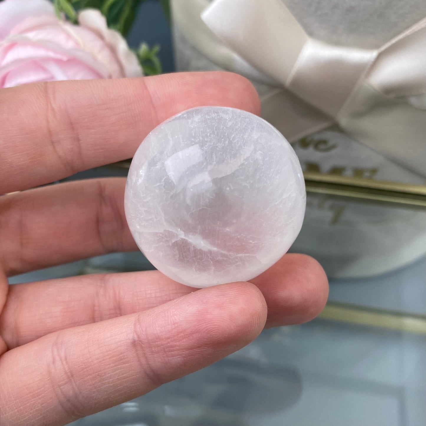 Selenite sphere (Selenite 3.3 cm )