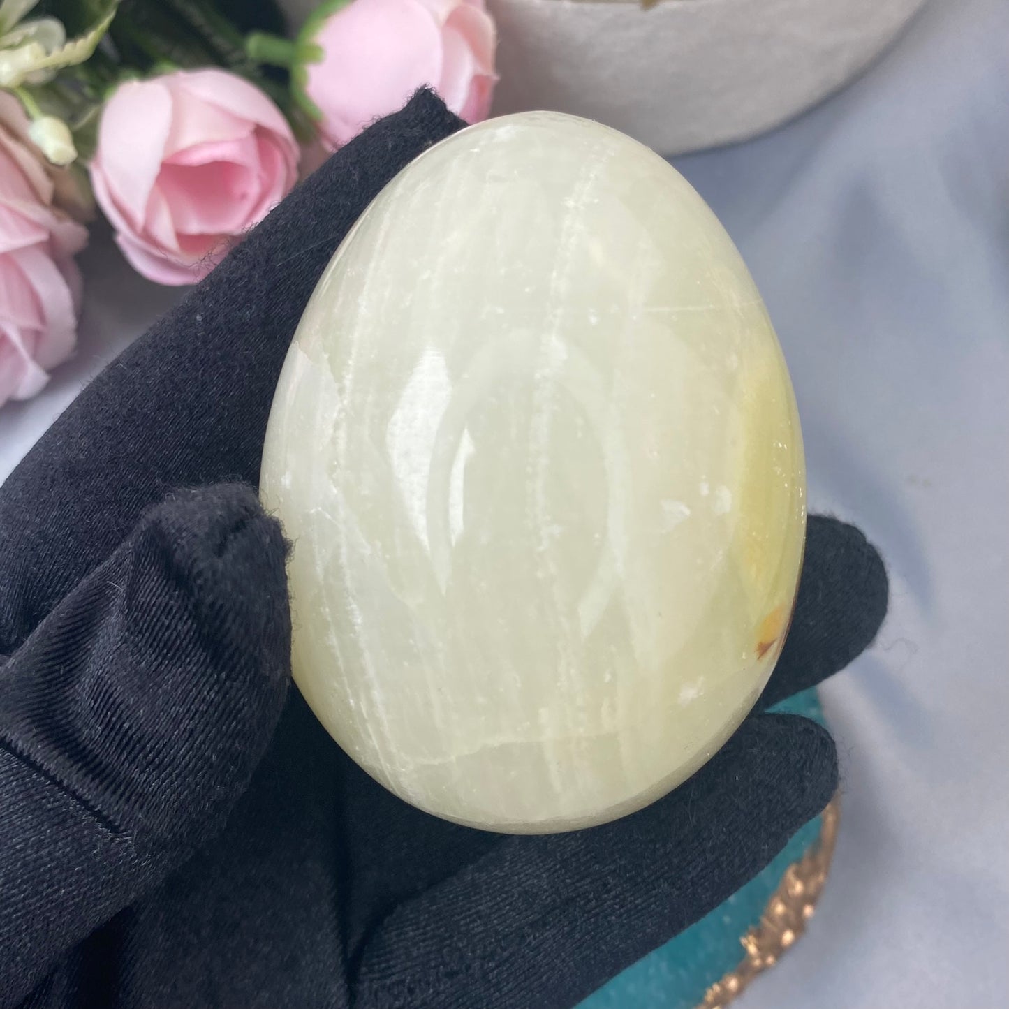 Marble Onyx egg (Onyx 253g., 4.6×6.1cm)