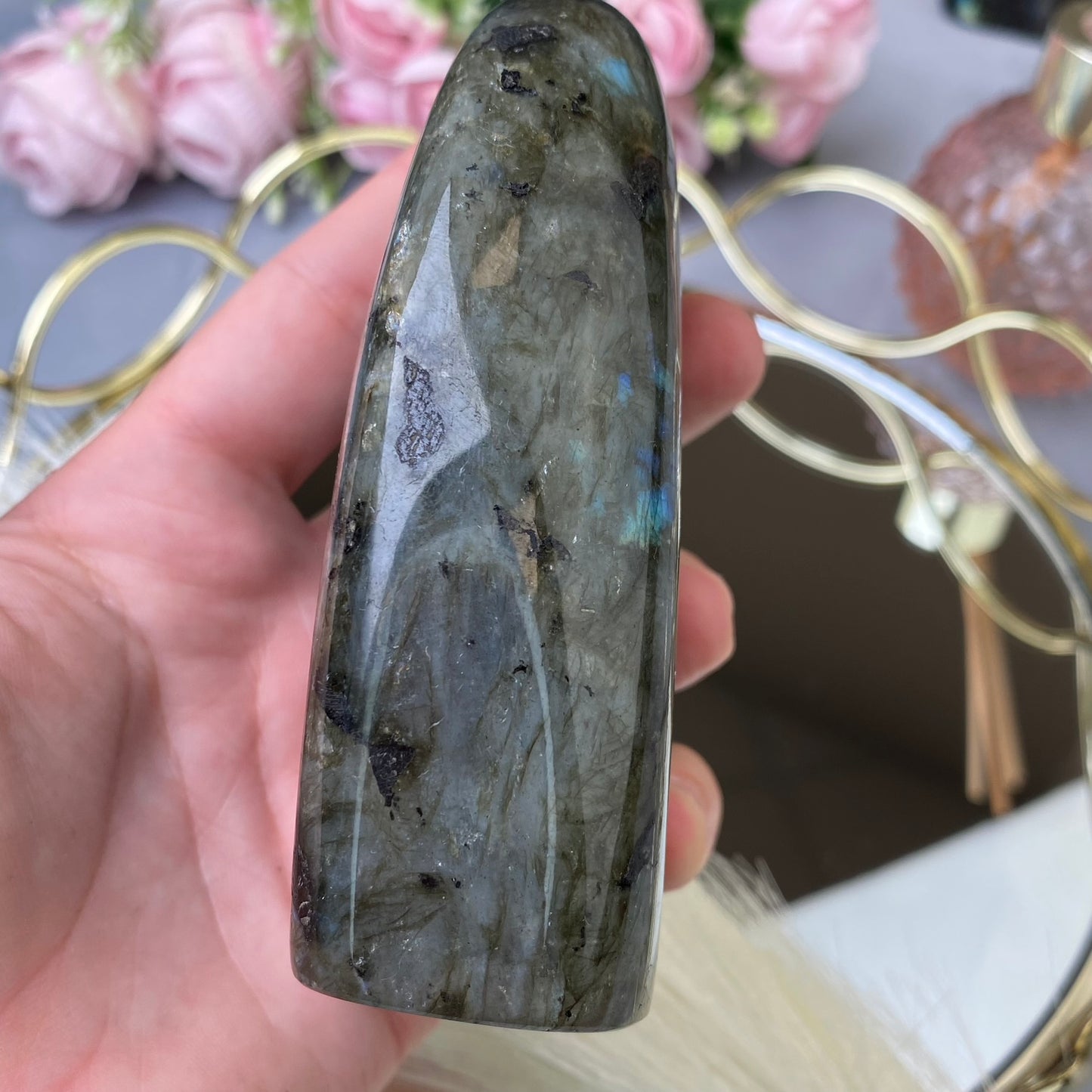 Natural polished Labradorite gemstone 530g. High Quality.