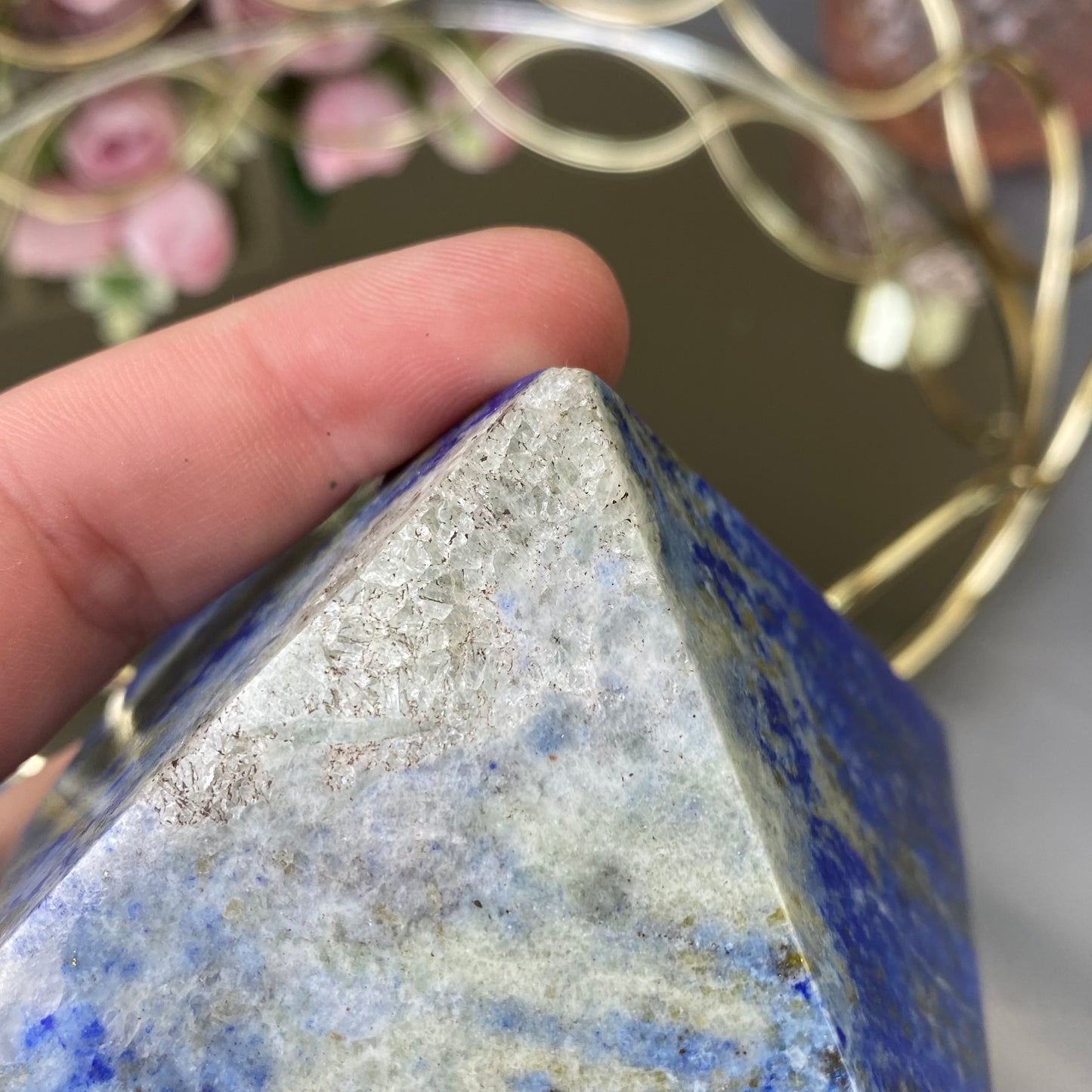 Natural Lazurite pyramid 338g.(Lapis Lazuli)