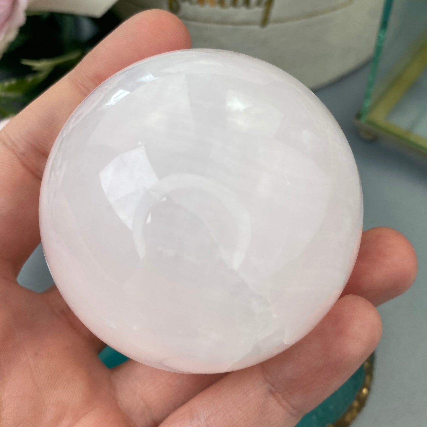 Pink Calcite sphere (Calcite 312g., 5.5cm)