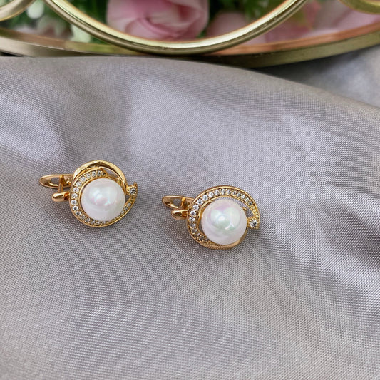 Gold plated  earrings with imitation pearls