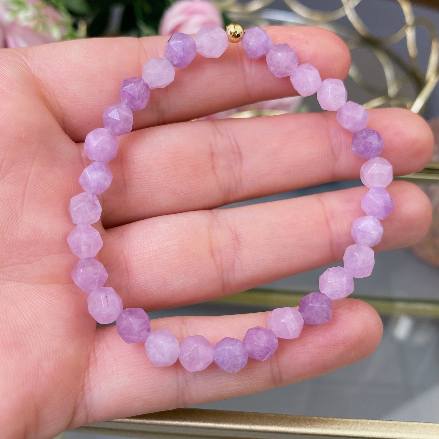Lavender Amethyst bracelet (Lavender Amethyst, 6mm)