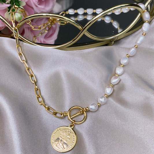 River Pearls necklace  with pendant