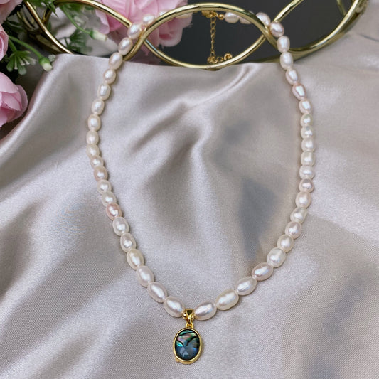 River Pearls necklace with decorative  Mother of Pearl pendant (adjustable length 38cm+5cm)