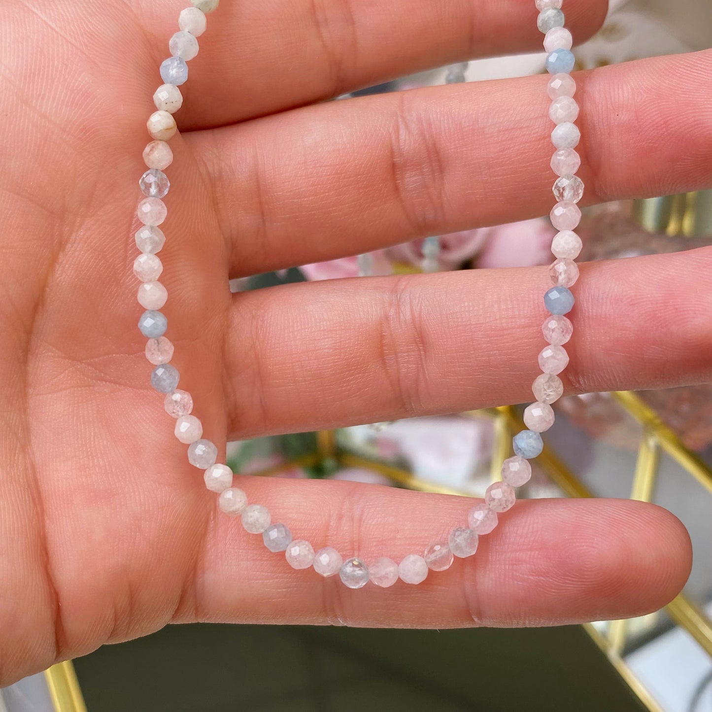 Morganite necklace (Morganite 3.5mm, polished shape, 41cm)