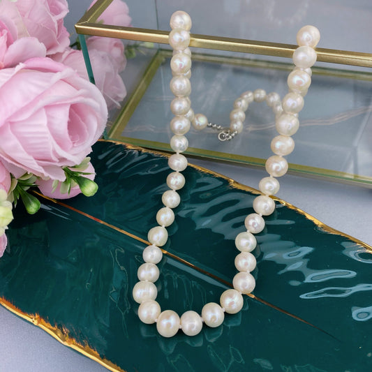 River Pearl necklace (9mm, 56.5 cm)